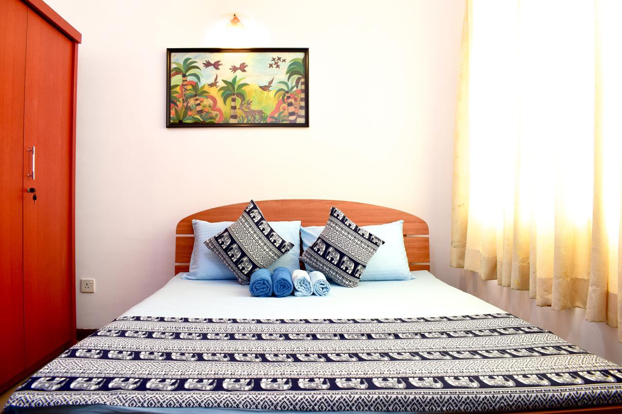 Port View Hostel Коломбо Екстер'єр фото